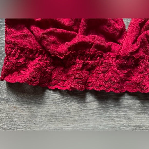 Maidenfirm Vibrant Red Lace Ruffle Hem Wire Free Triangle Bralette. Size L / XL - Picture 3 of 7